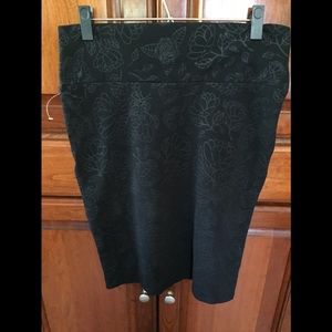 LuLaRoe Cassidy skirt